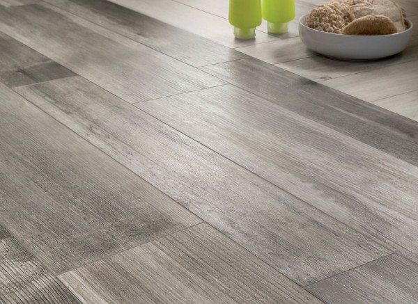 Ceramic Tile That Looks Like Wood Photo
