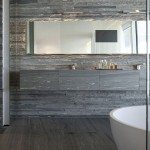 Large Tiles Style