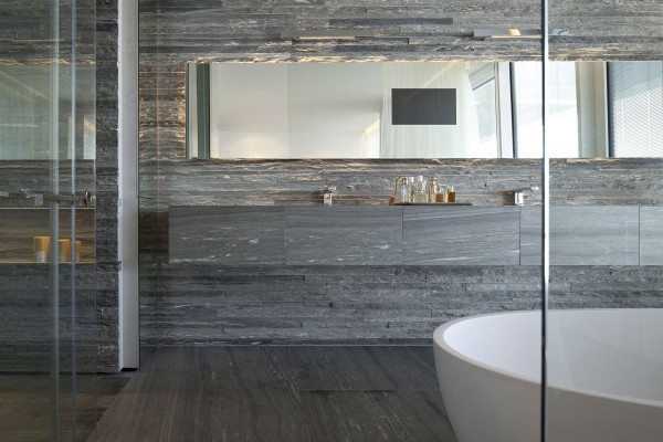 Large Tiles Style