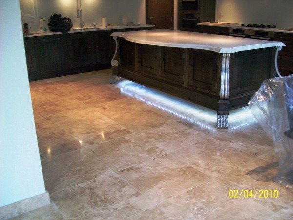 Travertine Flooring Photo