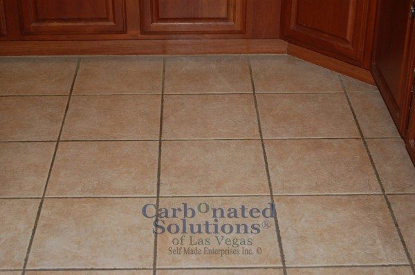 How To Clean Tile Grout Image