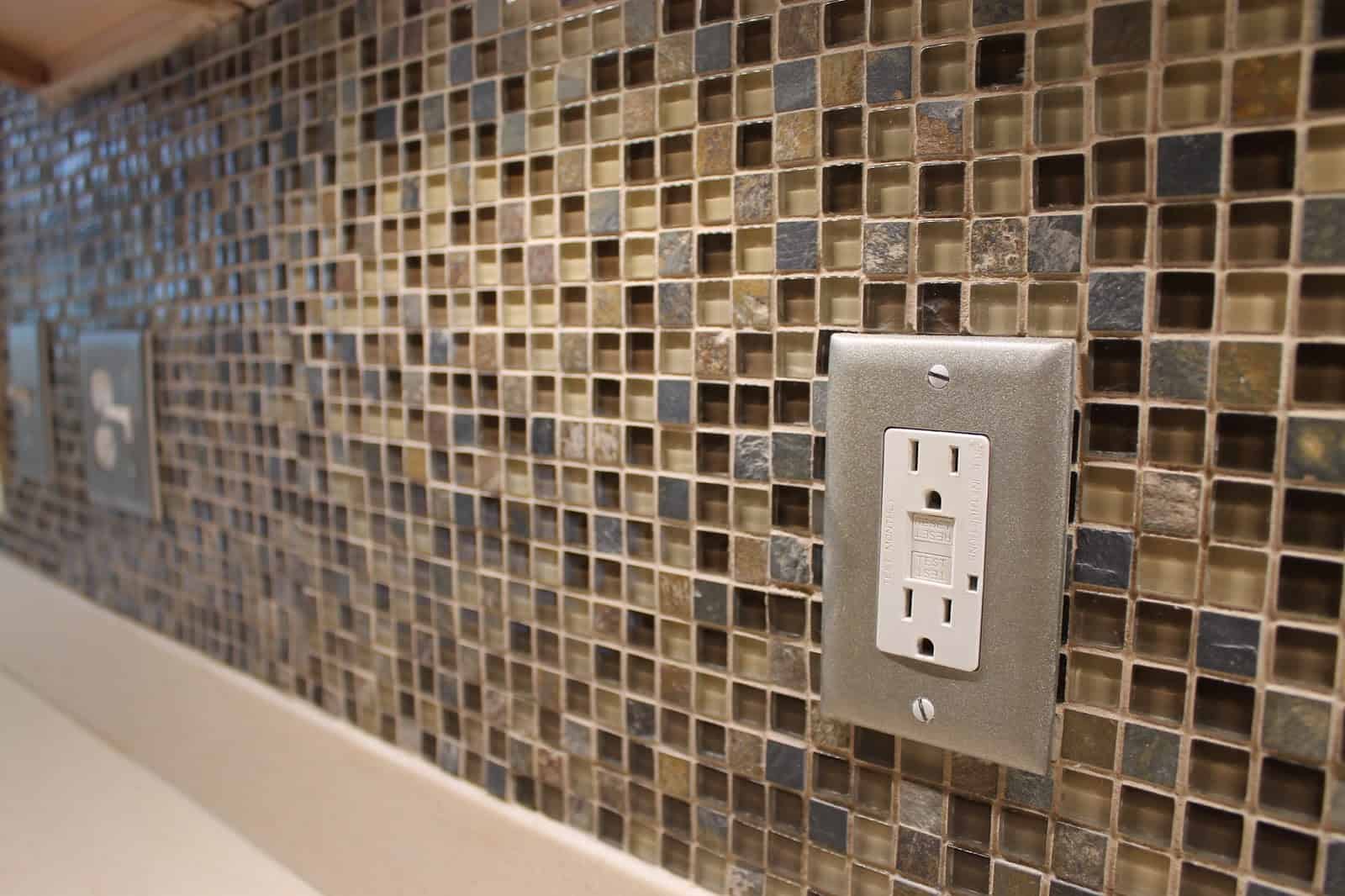 kitchen outlets wall tile